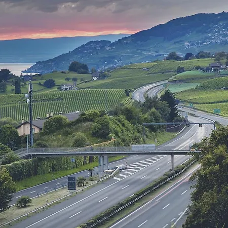 De Chailly فندق مونترو