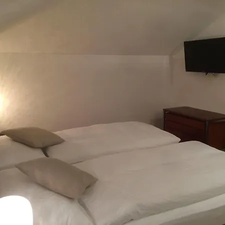 De Chailly 3* Montreux